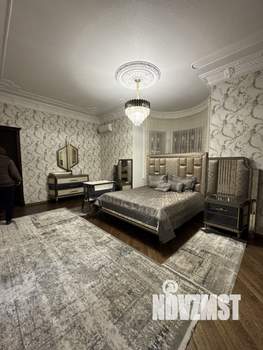 Коттедж 432м², 3-этажный, участок 6 сот.