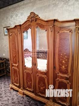 Дом 353м², 3-этажный, участок 6 сот.