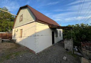 Дом 85м², 2-этажный, участок 6 сот.