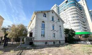 Дом 627м², 3-этажный, участок 6 сот.