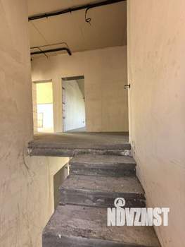 Дом 196м², 2-этажный, участок 4 сот.