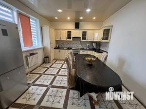 Дом 205м², 2-этажный, участок 6 сот.