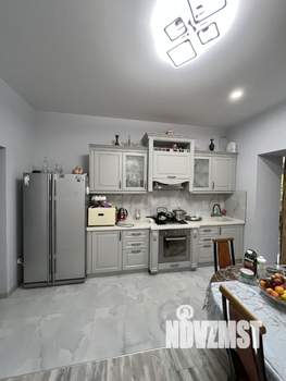 Коттедж 300м², 2-этажный, на длительный срок, 