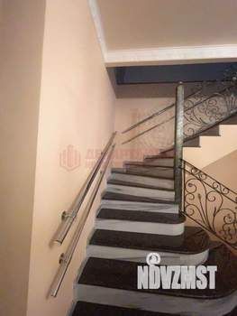 Дом 332м², 2-этажный, на длительный срок, 