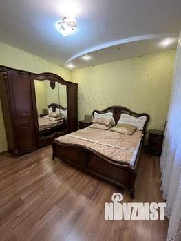 Коттедж 300м², 2-этажный, на длительный срок, 