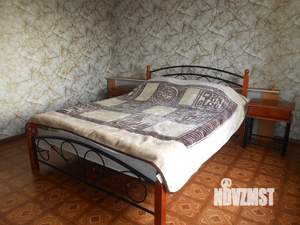 Коттедж 350м², 3-этажный, на длительный срок, 