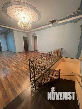 Дом 332м&sup2;, 2-этажный, на длительный срок, 