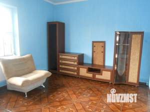 Коттедж 350м², 3-этажный, на длительный срок, 