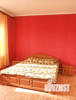 Коттедж 350м², 3-этажный, на длительный срок, 