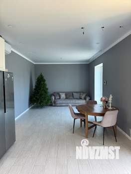 Дом 220м², 2-этажный, на длительный срок, 