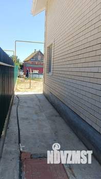 Дом 100м², 2-этажный, участок 4 сот.  