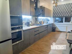 Коттедж 248м², 3-этажный, участок 5 сот.  