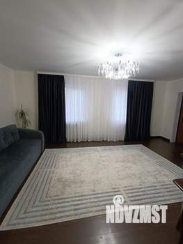 Дом 120м&sup2;, 2-этажный, участок 4 сот.  