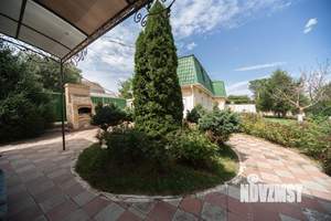 Дом 340м², 3-этажный, участок 9 сот.  