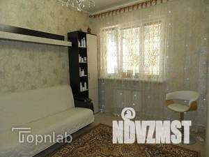 Дом 184м², 2-этажный, участок 4 сот.  