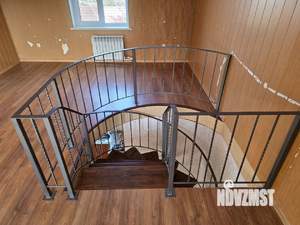 Дом 61м², 2-этажный, участок 6 сот.  