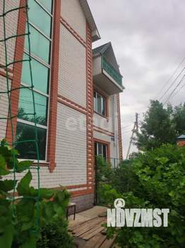 Дом 229м², 3-этажный, участок 3 сот.  