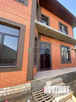 Коттедж 233м², 2-этажный, участок 7 сот.  