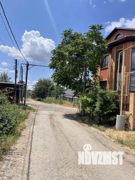 Дом 267м&sup2;, 3-этажный, участок 6 сот.  