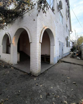 Дом 360м², 3-этажный, участок 7 сот.  