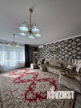 Дом 230м&sup2;, 2-этажный, участок 7 сот.  