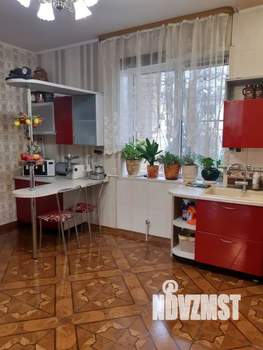 Коттедж 265м², 2-этажный, участок 6 сот.  