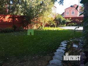 Дом 408м², 2-этажный, участок 8 сот.  