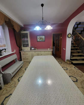 Дом 160м², 2-этажный, участок 10 сот.  