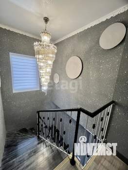 Дом 200м², 2-этажный, участок 4 сот.  