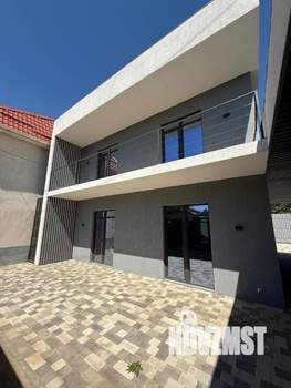 Дом 163м&sup2;, 2-этажный, участок 3 сот.  