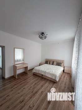 Дом 400м², 3-этажный, участок 8 сот.  