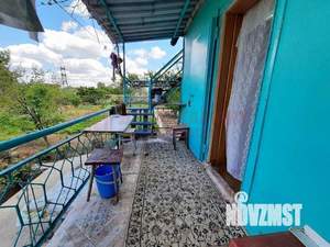 Дом 65м&sup2;, 3-этажный, участок 7 сот.  