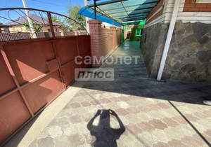 Дом 290м², 2-этажный, участок 10 сот.  