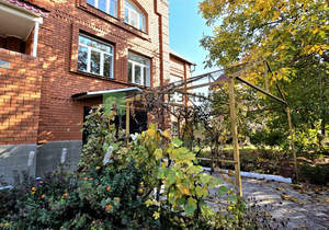 Дача 420м², 3-этажный, участок 17 сот.  