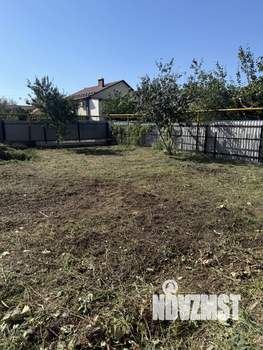 Коттедж 197м&sup2;, 2-этажный, участок 6 сот.  