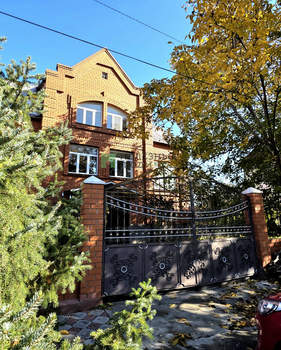 Дача 420м², 3-этажный, участок 17 сот.  