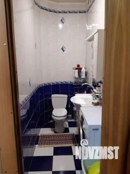 Коттедж 265м², 2-этажный, участок 6 сот.  