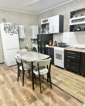 Дом 118м², 2-этажный, участок 1 сот.  