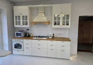 Дом 327м², 3-этажный, участок 8 сот.  