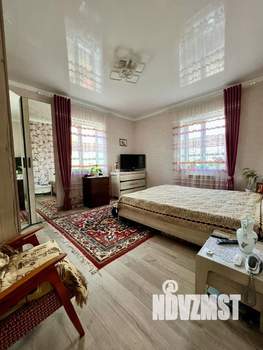 Дом 253м², 2-этажный, участок 6 сот.  