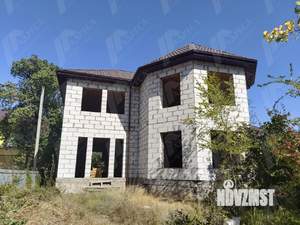 Дом 240м², 2-этажный, участок 6 сот.  