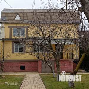 Коттедж 265м², 2-этажный, участок 9 сот.  