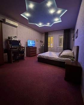 Дом 241м², 2-этажный, участок 4 сот.  