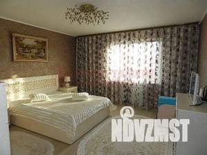 Дом 184м², 2-этажный, участок 3 сот.  