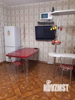 Коттедж 265м², 2-этажный, участок 6 сот.  