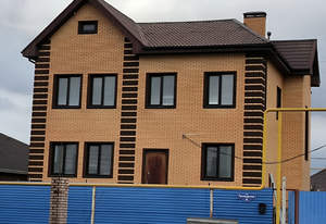 Дом 327м², 3-этажный, участок 8 сот.  