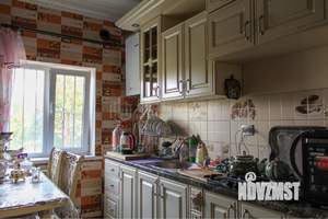 Дом 156м&sup2;, 1-этажный, участок 6 сот.  