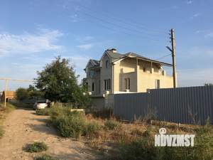 Коттедж 360м², 3-этажный, участок 20 сот.  