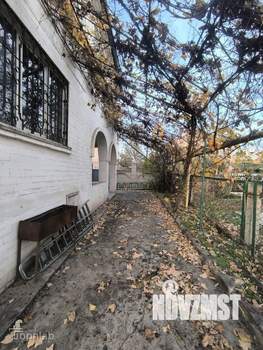 Дом 360м², 3-этажный, участок 7 сот.  