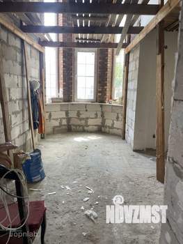 Дом 267м&sup2;, 3-этажный, участок 6 сот.  